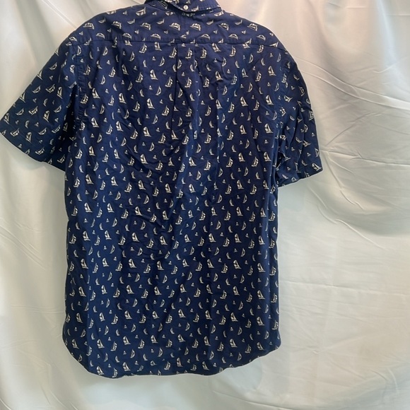 Polo Ralph Lauren Short Sleeve Button Down with Sailboats - Picture 3 of 4